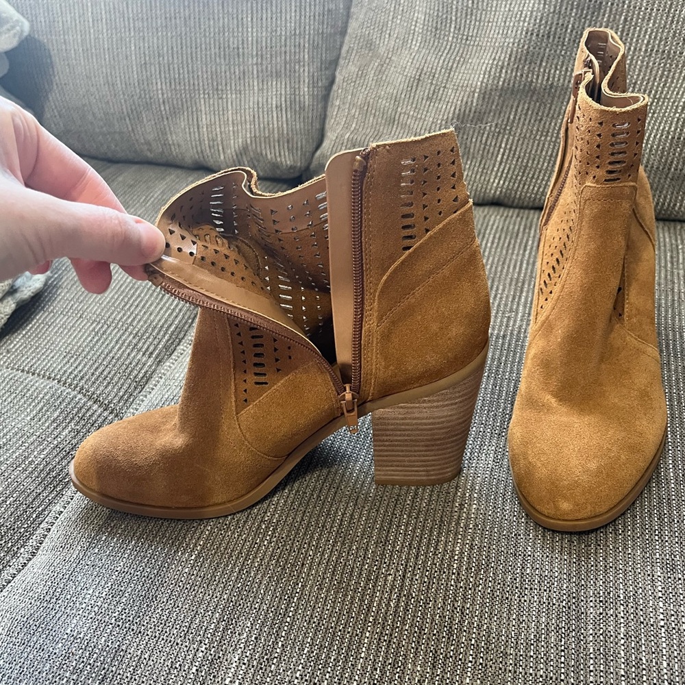 Crown Vintage | Tan Brown Suede Taudia Bootie, Ankle Boots - Picture 6 of 10